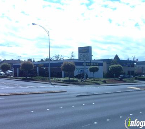Goodyear Auto Service - Lynnwood, WA