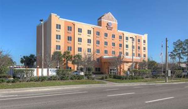 Comfort Suites Tampa Airport North - Tampa, FL