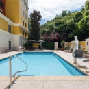 Hampton Inn & Suites Charlotte/SouthPark at Phillips Place - Hotels