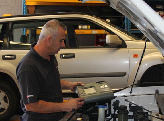 Rel Auto Repairs - Fairy Meadow, NSW