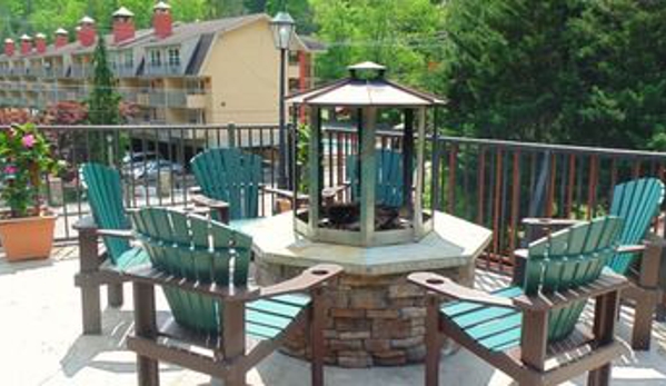 Baymont Inn & Suites - Gatlinburg, TN