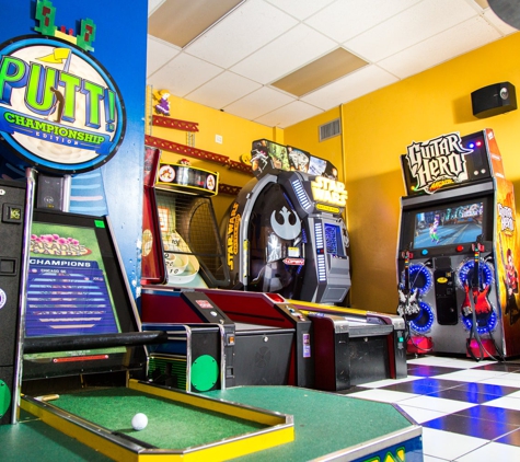 Joystix Classic Games and Pinball - Houston, TX