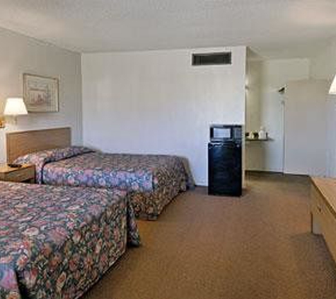 Days Inn by Wyndham Plainview - Plainview, TX