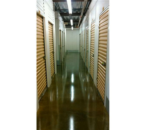 Extra Space Storage - Fair Oaks, CA