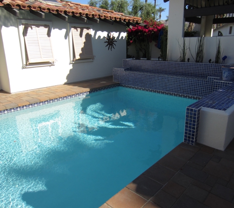 Pinto's Pool Service - Palm Desert, CA