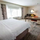 Hampton Inn & Suites Manchester - Hotels