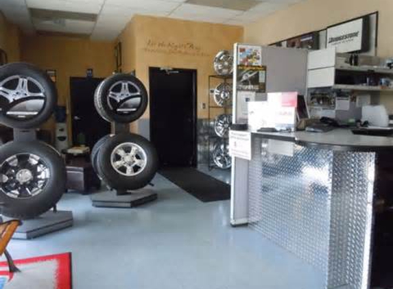 Community Tire Pros - Metro Center - Phoenix, AZ