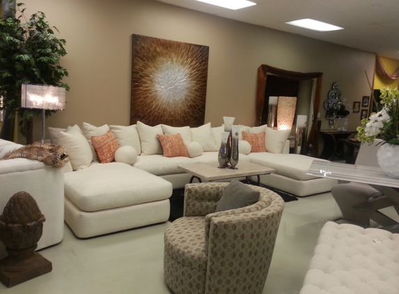 Chic Home Furniture and Mattress Gallery - Laguna Hills, CA