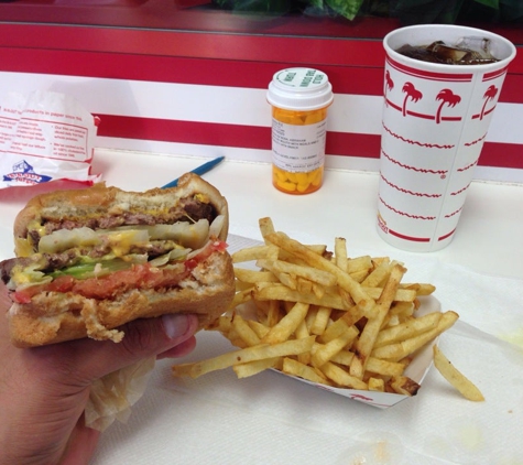 In-N-Out Burger - Fresno, CA