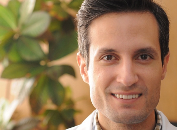 Dr. Matthew Caligiuri, DDS - Van Nuys, CA