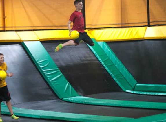 Rockin' Jump Trampoline Park - Towson, MD