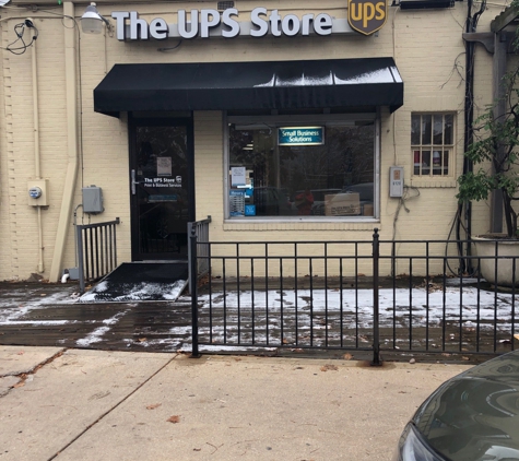 The UPS Store - Kansas City, MO