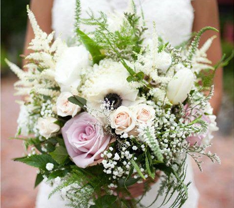 Simple Bouquets - Tilton, NH