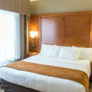 Comfort Suites Marquette - Motels
