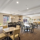 Americana Apartments - Apartments