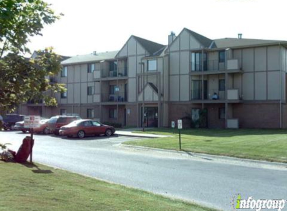 Central Park Apartments - Lincoln, NE