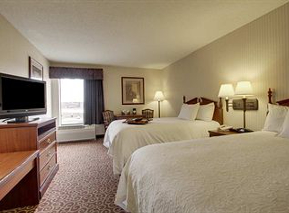 Hampton Inn Quincy - Quincy, IL