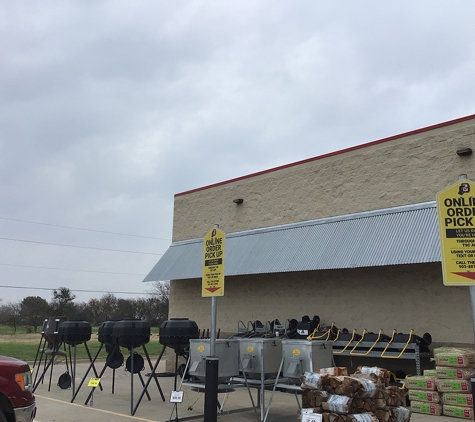 Tractor Supply Co - Mabank, TX