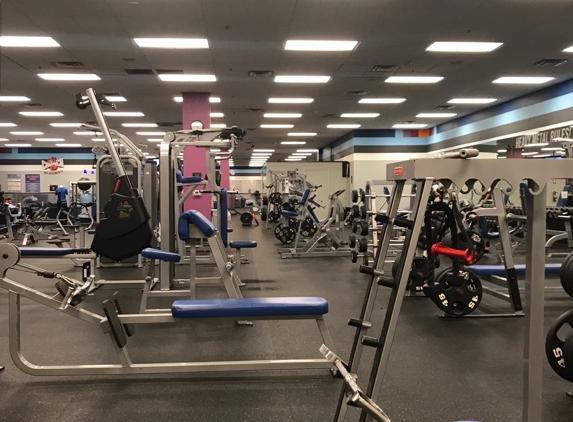 Crunch Gym - Sacramento, CA