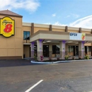 Super 8 by Wyndham Goldsboro - Hotels
