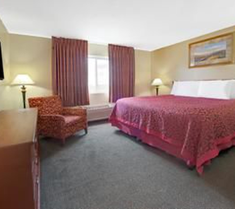 Days Inn & Suites by Wyndham St. Louis/Westport Plaza - Saint Louis, MO