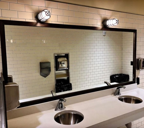 Morisset Glass & Glazing - Morisset, NSW