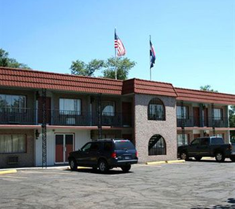 High Chaparral Inn - Rocky Ford, CO