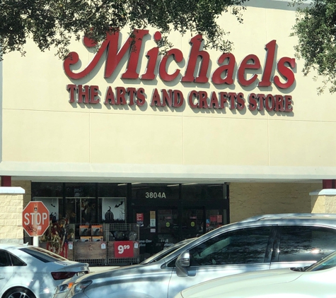 Michaels - The Arts & Crafts Store - Tampa, FL