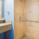 Days Inn by Wyndham New Haven - Bed & Breakfast & Inns