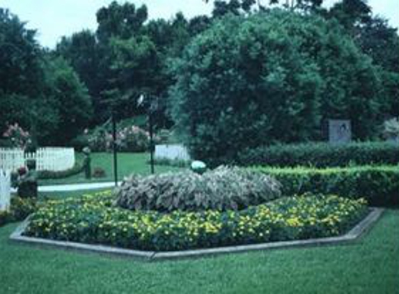 PDQ Lawn & Landscape - Kansas City, MO