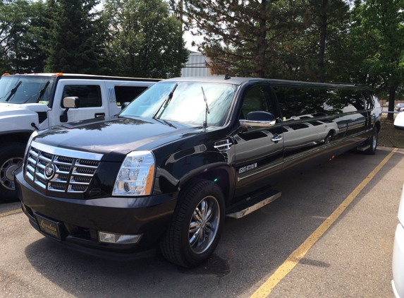 Sterling Heights Limo Service - Troy, MI