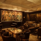 Bar & Lounge