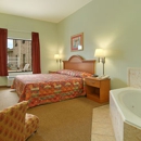 Super 8 by Wyndham Pascagoula - Motels