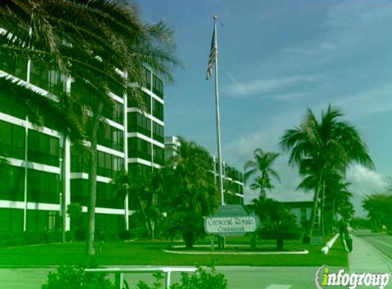 Crescent Royale Condominiums - Sarasota, FL