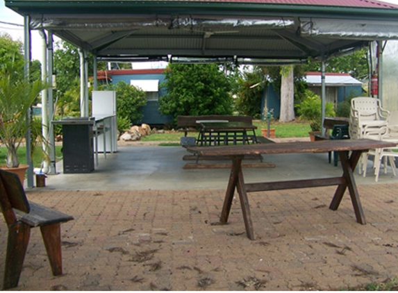 Capella Van Park - Capella, QLD