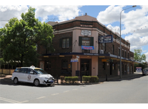 Murrays Maxi Taxi - West Wyalong, NSW