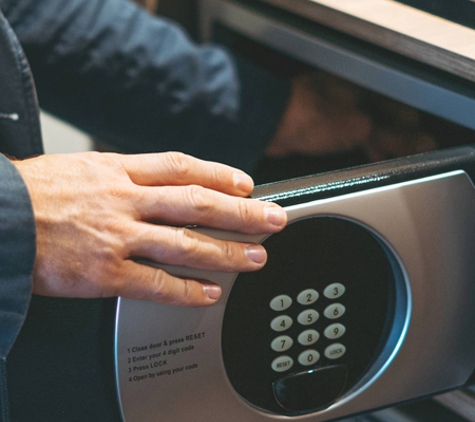 Duncombe Denis Locksmiths - Portsmith, QLD