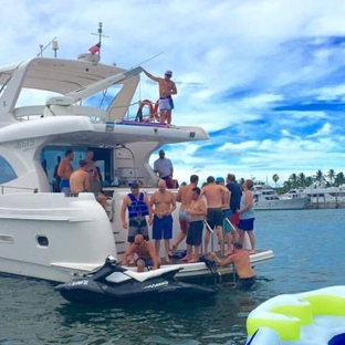 Fort Lauderdale Yacht Rentals - Fort Lauderdale, FL