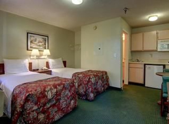 Sun Suites of Kennesaw Town Center - Kennesaw, GA