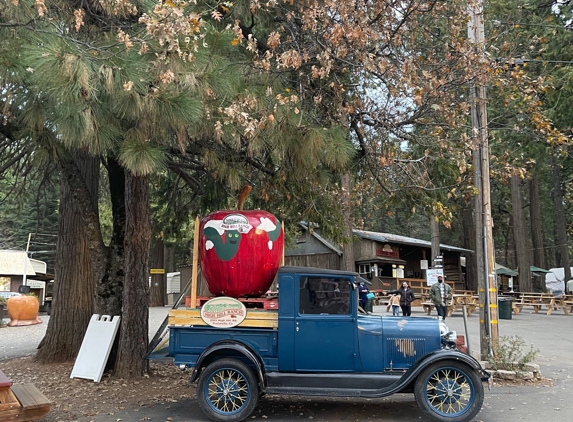 Apple Hill - Placerville, CA