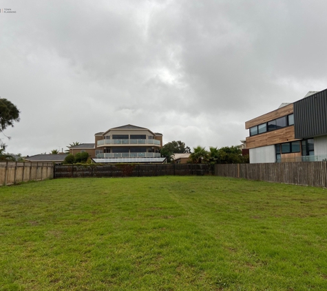 CJH Town Planning - Armstrong Creek, VIC
