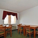 Econo Lodge Inn And Suites - Motels