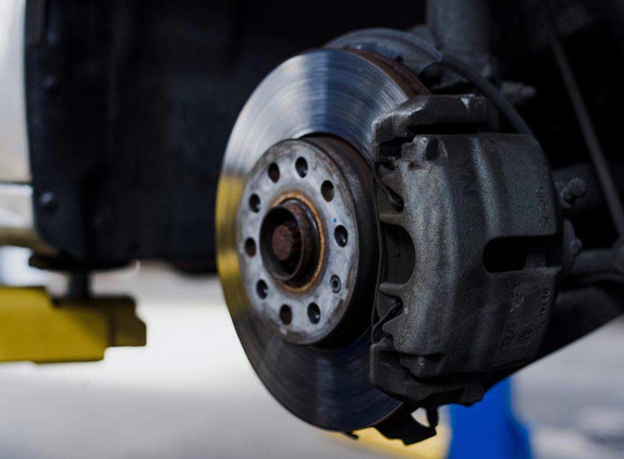 Hamilton Auto And Tyre Services - Eagle Farm, QLD