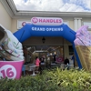 16 Handles gallery