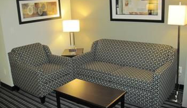 Best Western Plus Austin Airport Inn & Suites - Austin, TX