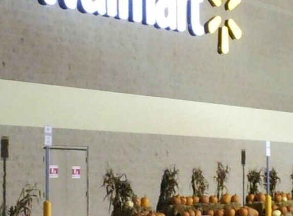 Walmart Supercenter - Holland, MI