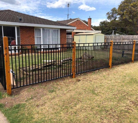 Bruce Carter Fencing