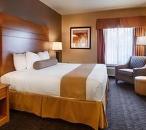 Best Western Plus Hill Country Suites - San Antonio, TX