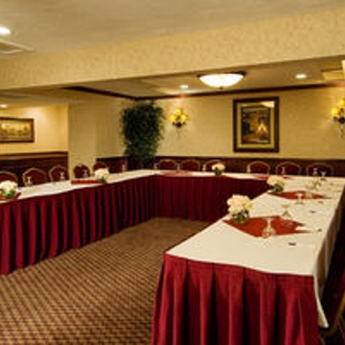 Piccadilly Inn Hotels - Fresno, CA