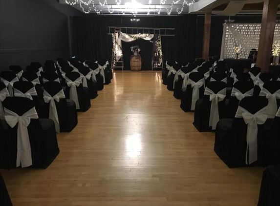 Walton Centre Wedding, Banquet & Event Hall - Fairbury, IL